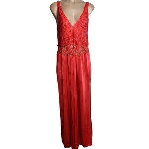 Vintage KAYSER Red Lace Size M Long Nightgown USA Made 1980s